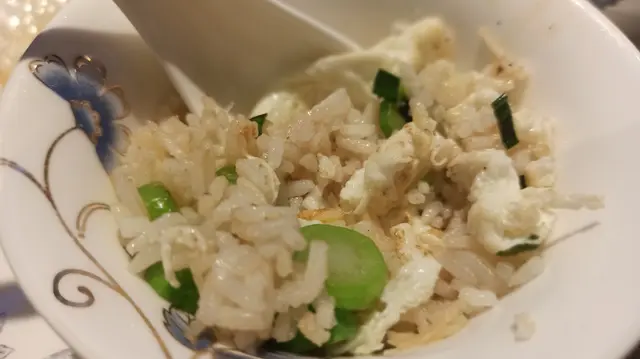 瑤柱蛋白炒飯