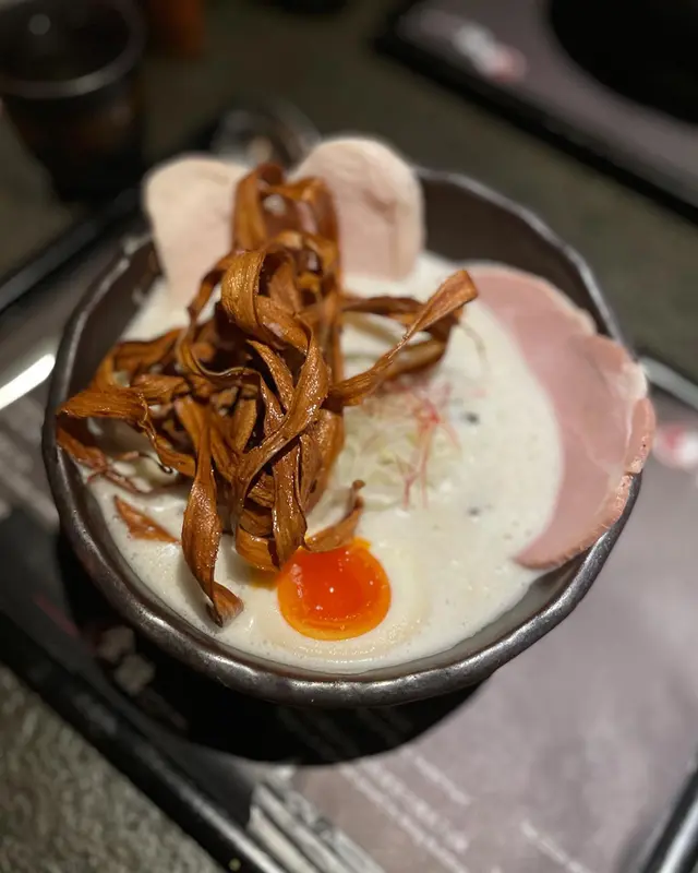 極濃雞白湯拉麵