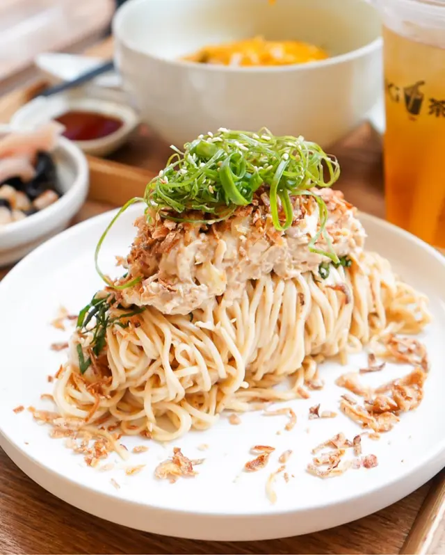 胡麻棒棒雞拌小醋麵