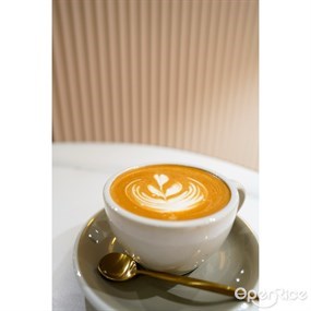 Cafe&#160; Latte&#160;  - 北角的活