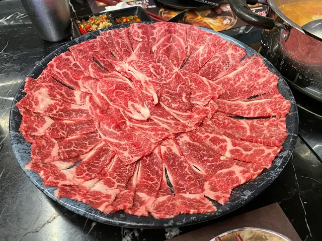 招牌手切牛頸脊