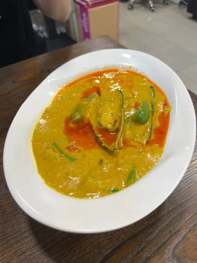 泰式咖喱炒青口