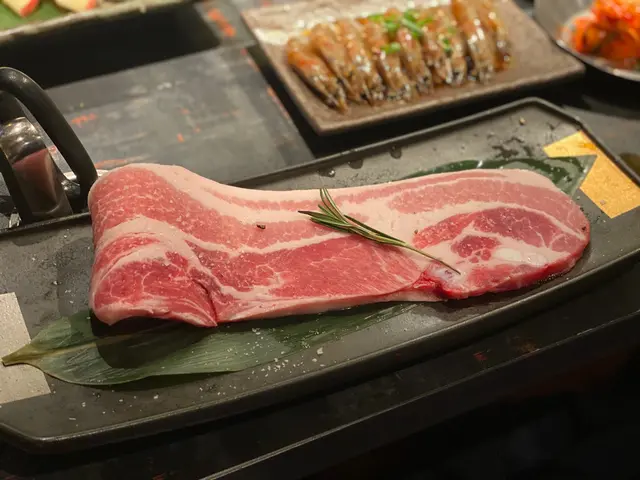 濟州豪快黑毛豬五花肉