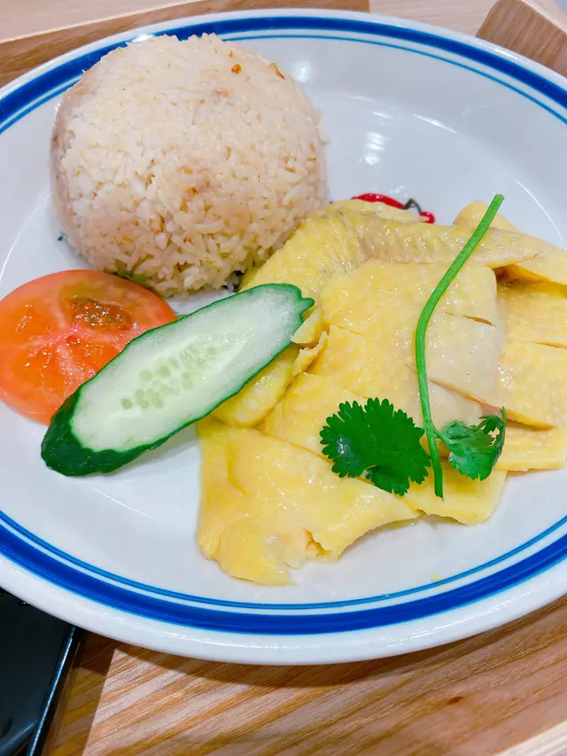 招牌亞金無骨海南雞飯