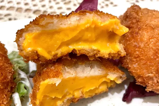 炸流心海膽忌廉餅