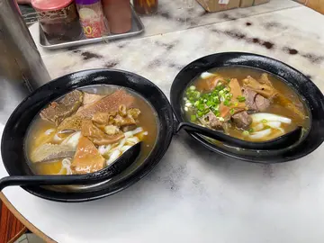 新鮮牛雜河
