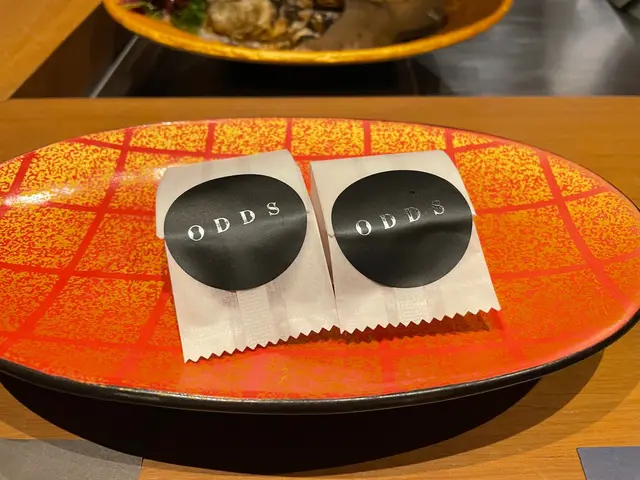 最中餅 - 餡料有鵝肝、柿蓉