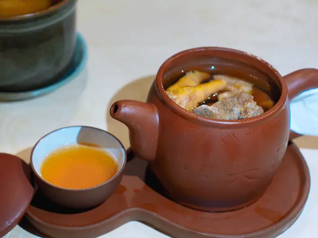 原壺秘魯人參石斛螺頭黑毛豚肉湯