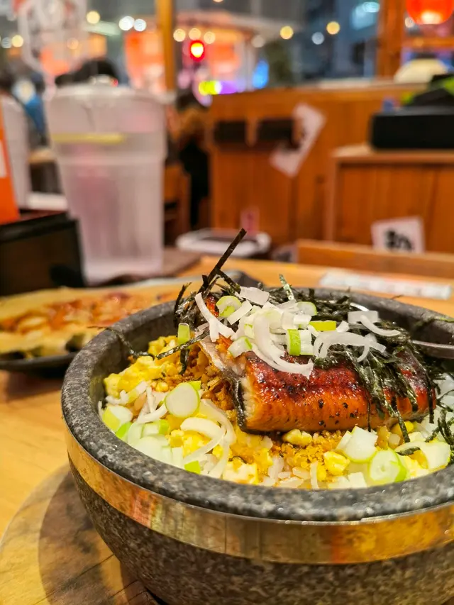 石燒鰻魚飯