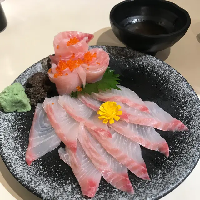 黑松露鯛魚薄切