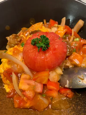 堅鮮茄蛋牛柳粒飯