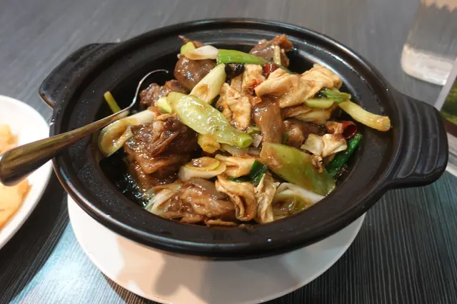 砂鍋麻辣羊腩煲