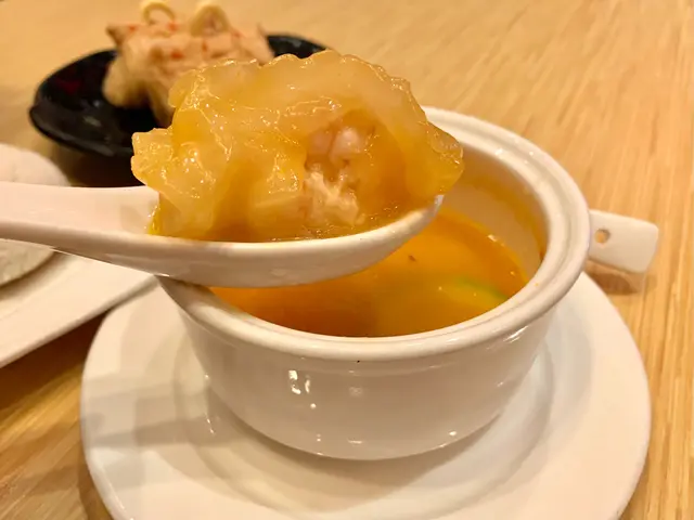 龍蝦湯三皇餃