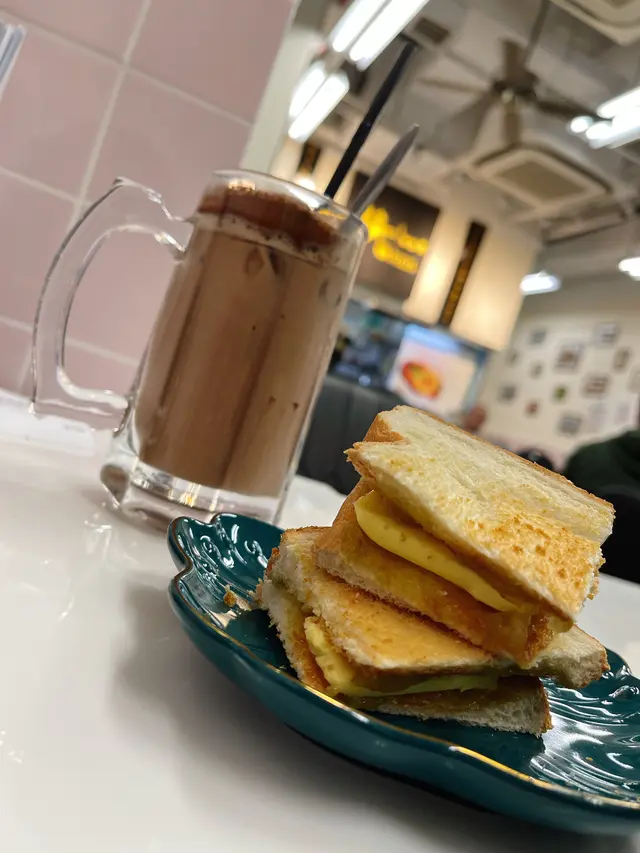 椰香鮮油咖央多士