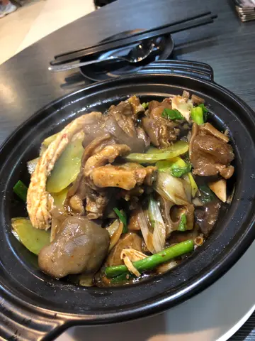 砂鍋麻辣羊腩煲