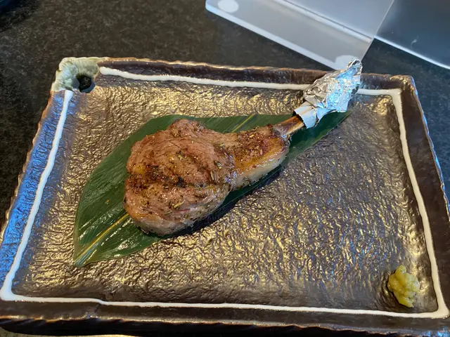 燒羊架配柚子胡椒