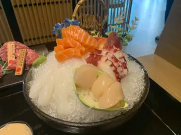 刺身拼盘