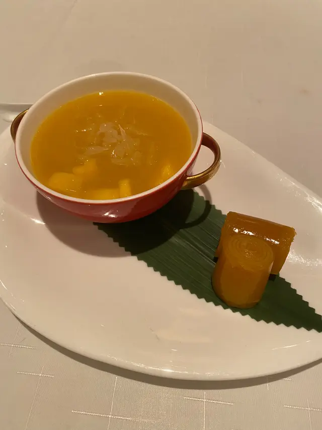 楊枝甘露配芒果卷