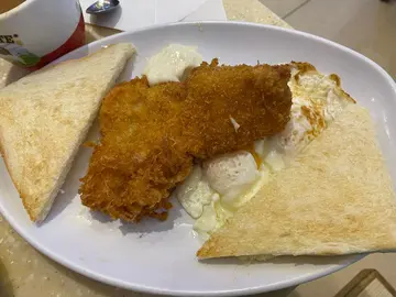 吉列石斑煎雙蛋早餐