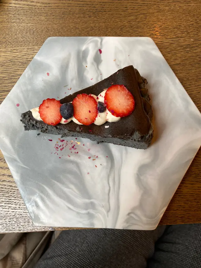 生酮芝麻巴斯克芝士蛋糕