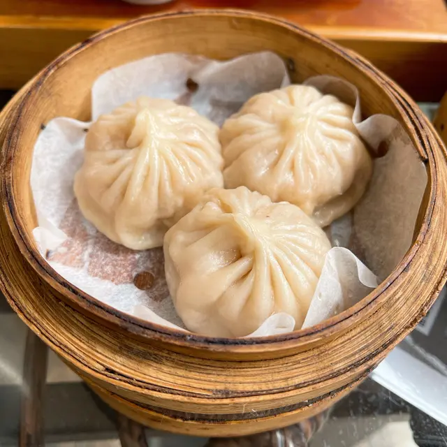 薑汁素肉小籠包