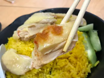 招牌无骨海南鸡饭