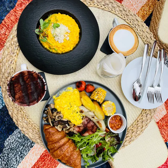 蟹肉蘆筍南瓜汁意大利飯 &All Day Breakfast