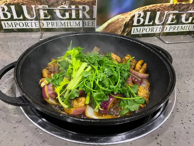 爺爺👴招牌雞煲