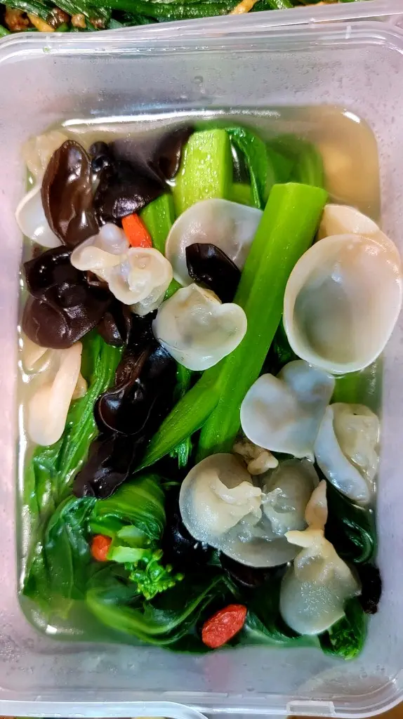 紅寶石雙耳浸菜苗