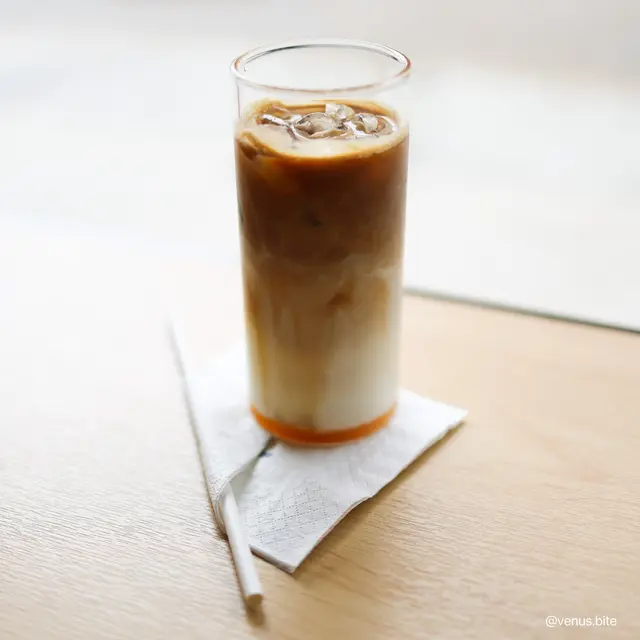 海鹽焦糖鮮奶咖啡