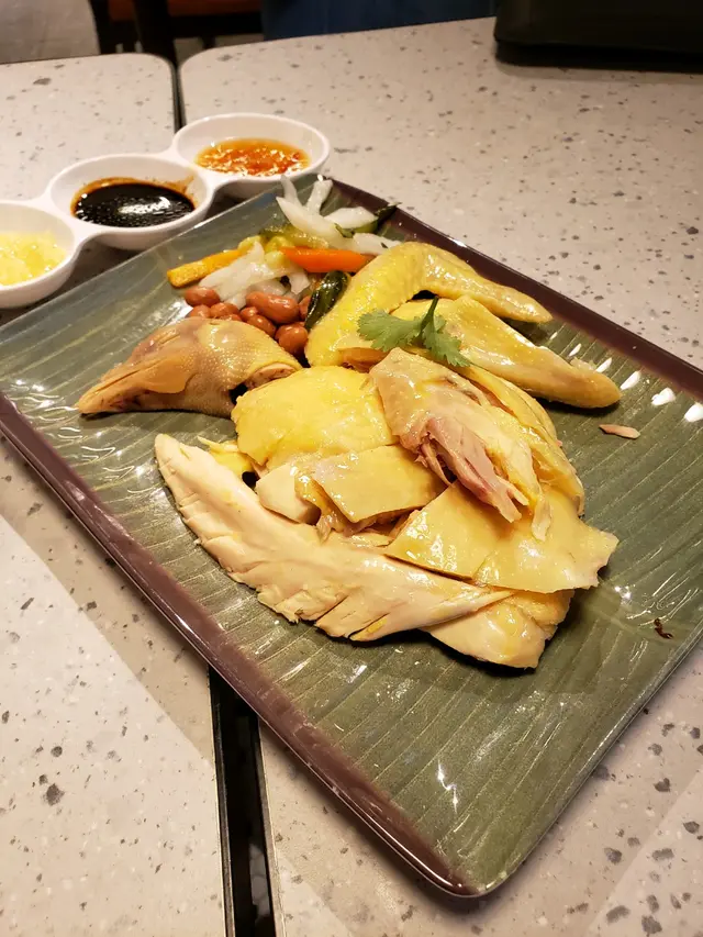 無骨海南雞(半隻)