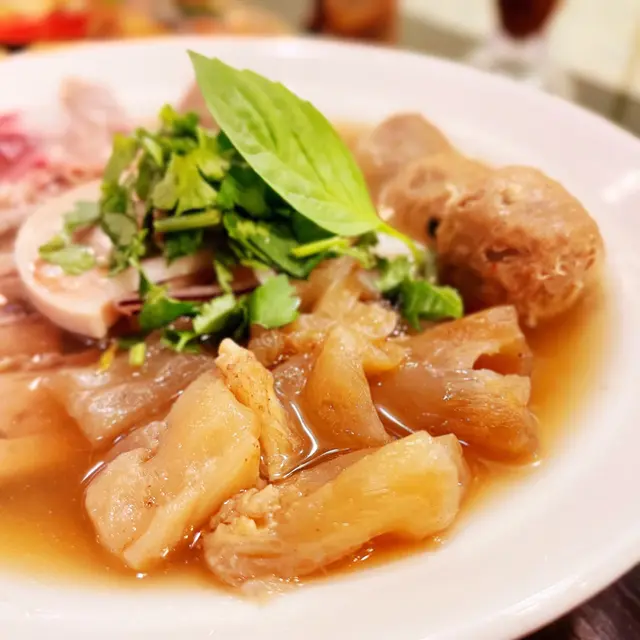 Madame Hanoi Assorted Pho