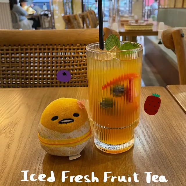 iced fresh fruit tea