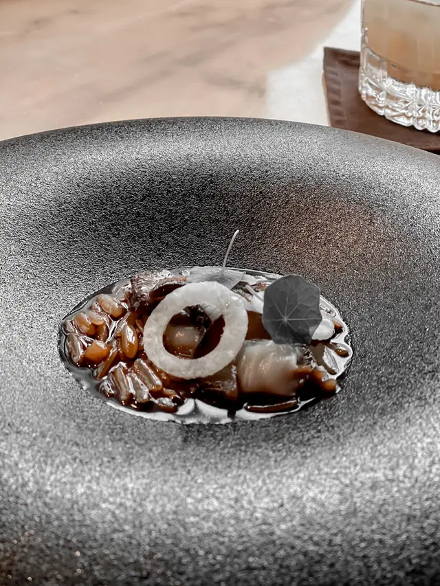 Kanto sea cucumber Japanese geoduck oolong tea semini jicama