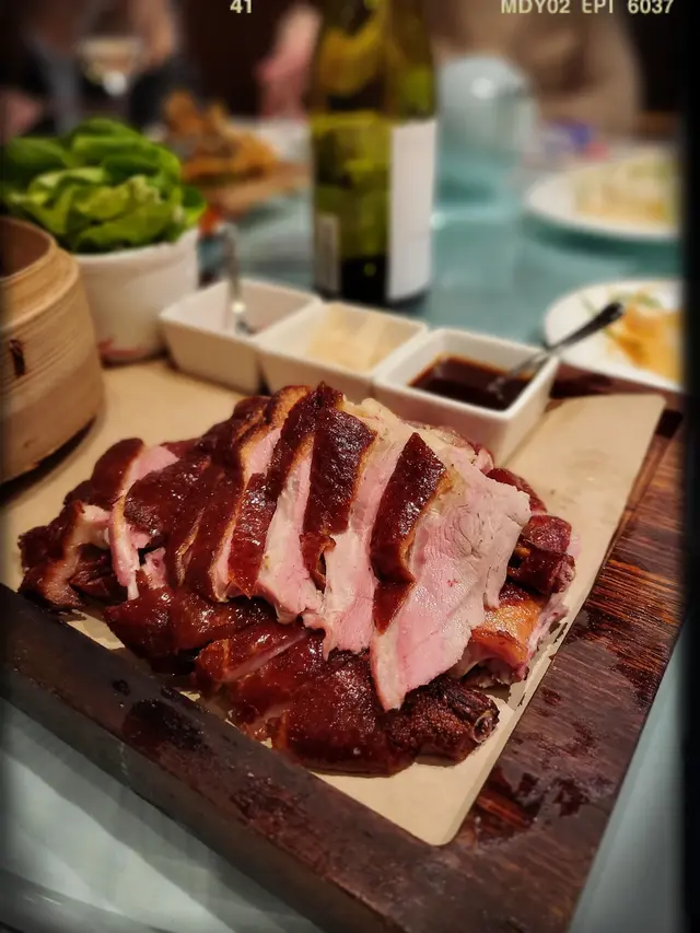 慢烤脆香茶熏鸭