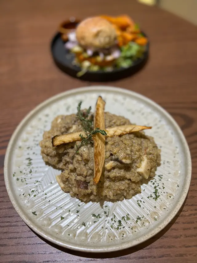 黑松露素芝士藜麥飯