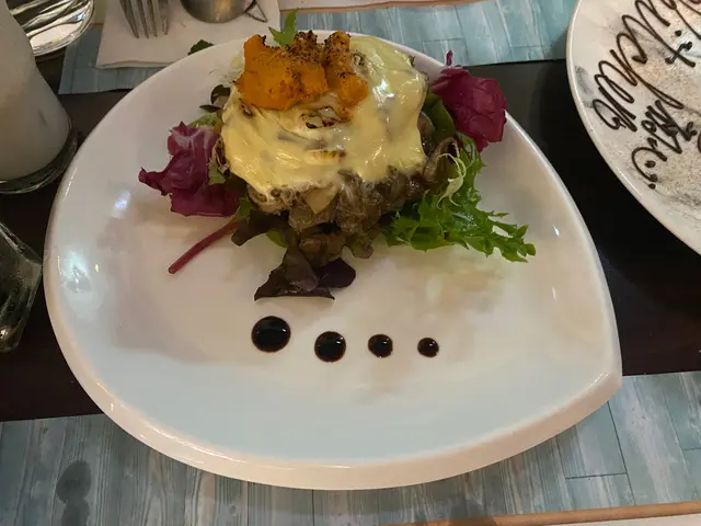 炎焰加海膽焗松蟹膏大啡菇