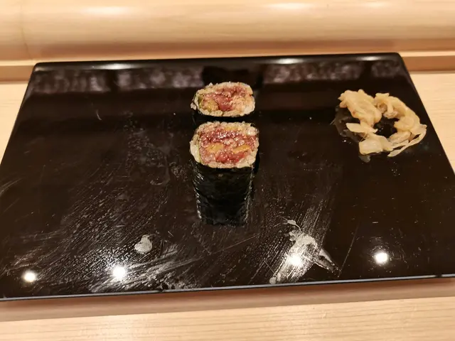 金枪鱼鱼泥卷