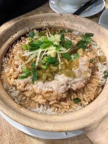 剁椒肉饼饭