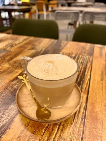 鲜奶咖啡