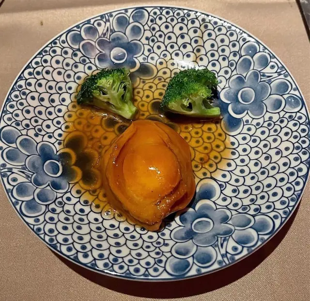 蜂皇原隻鮮鮑魚