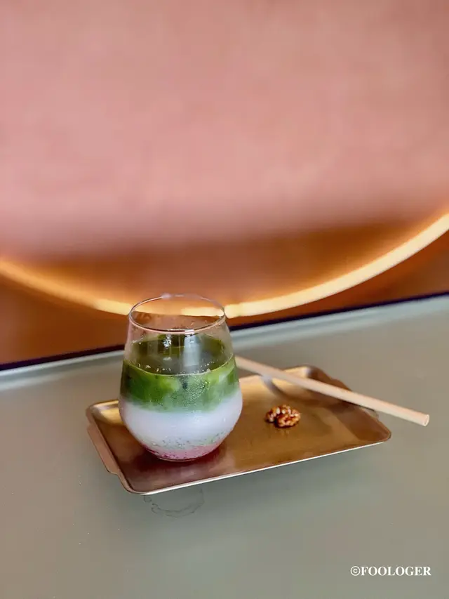 抹茶•士多啤梨拿鐵