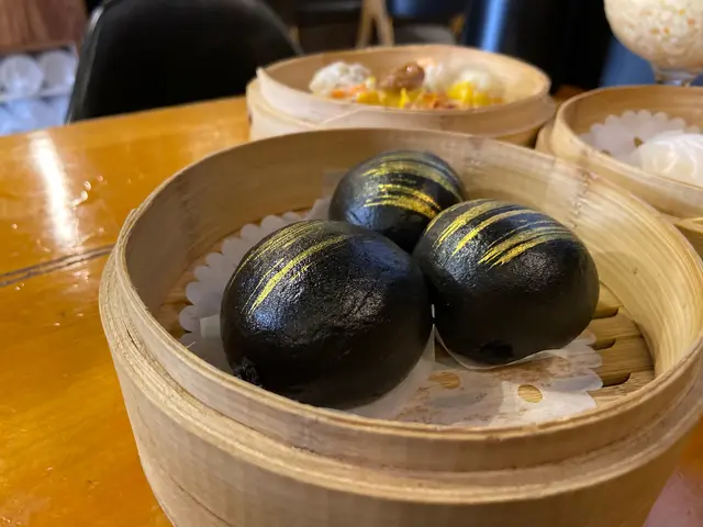 黑金流沙包