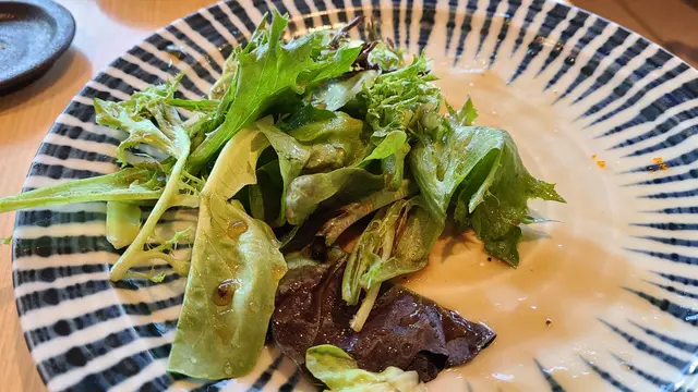 帶子冰菜沙律伴黑松露汁