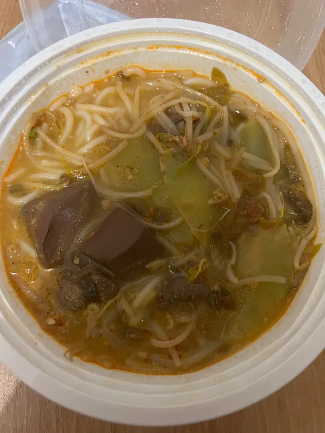 一打開外賣盒蓋，窩筍香氣撲鼻！