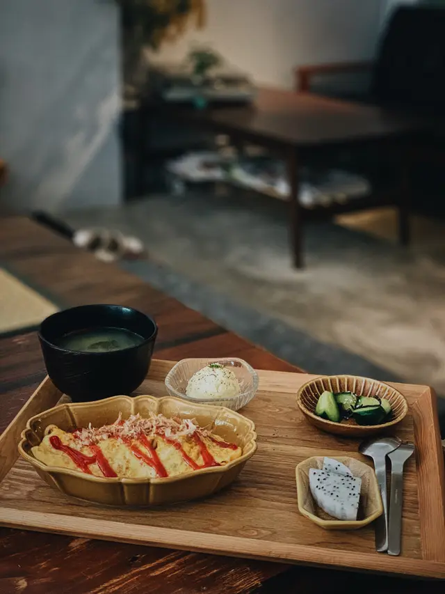 偽蛋包飯
