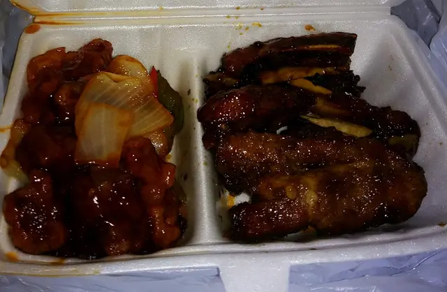 咕嚕肉+黑醋骨淨餸