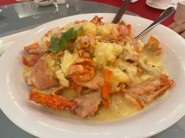 芝士澳洲龍蝦配伊麵