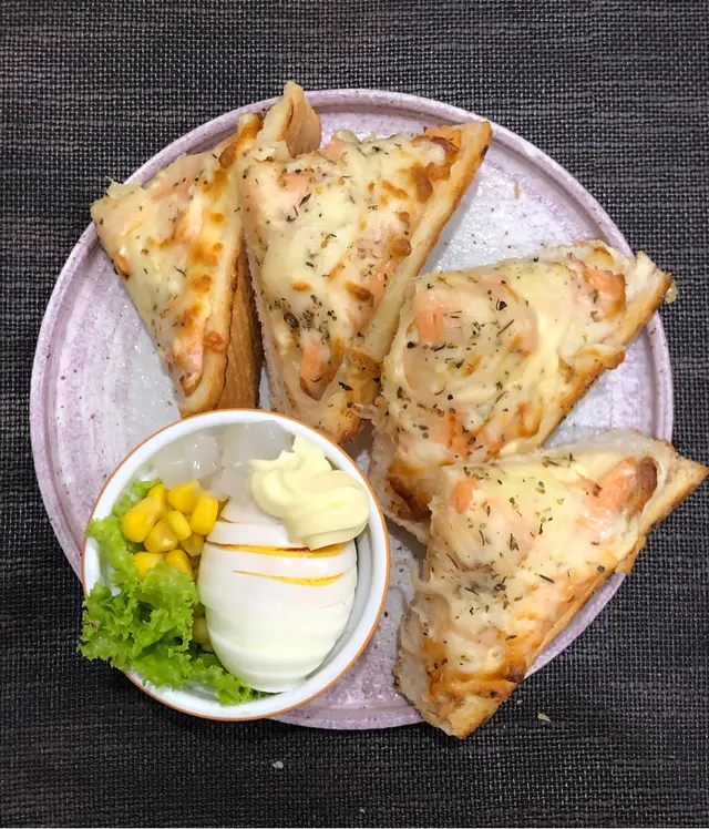 依個又係超好味，香口得黎又唔會蓋過三文魚鮮味！