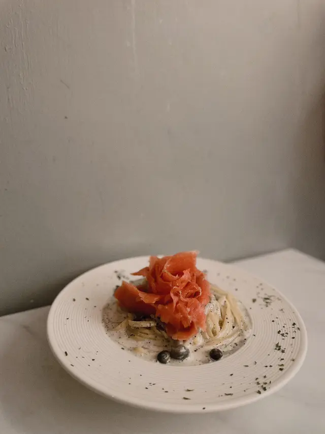 煙三文魚黑松露扁意粉